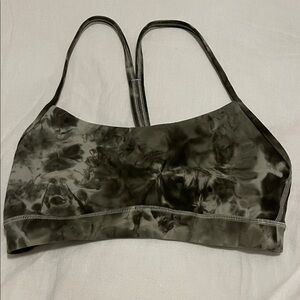 NWOT Lululemon athletica Black Tie-Dye Sports Bra